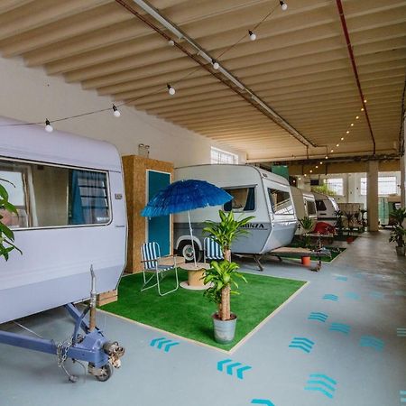 Towed Town Camping 브리스틀 외부 사진