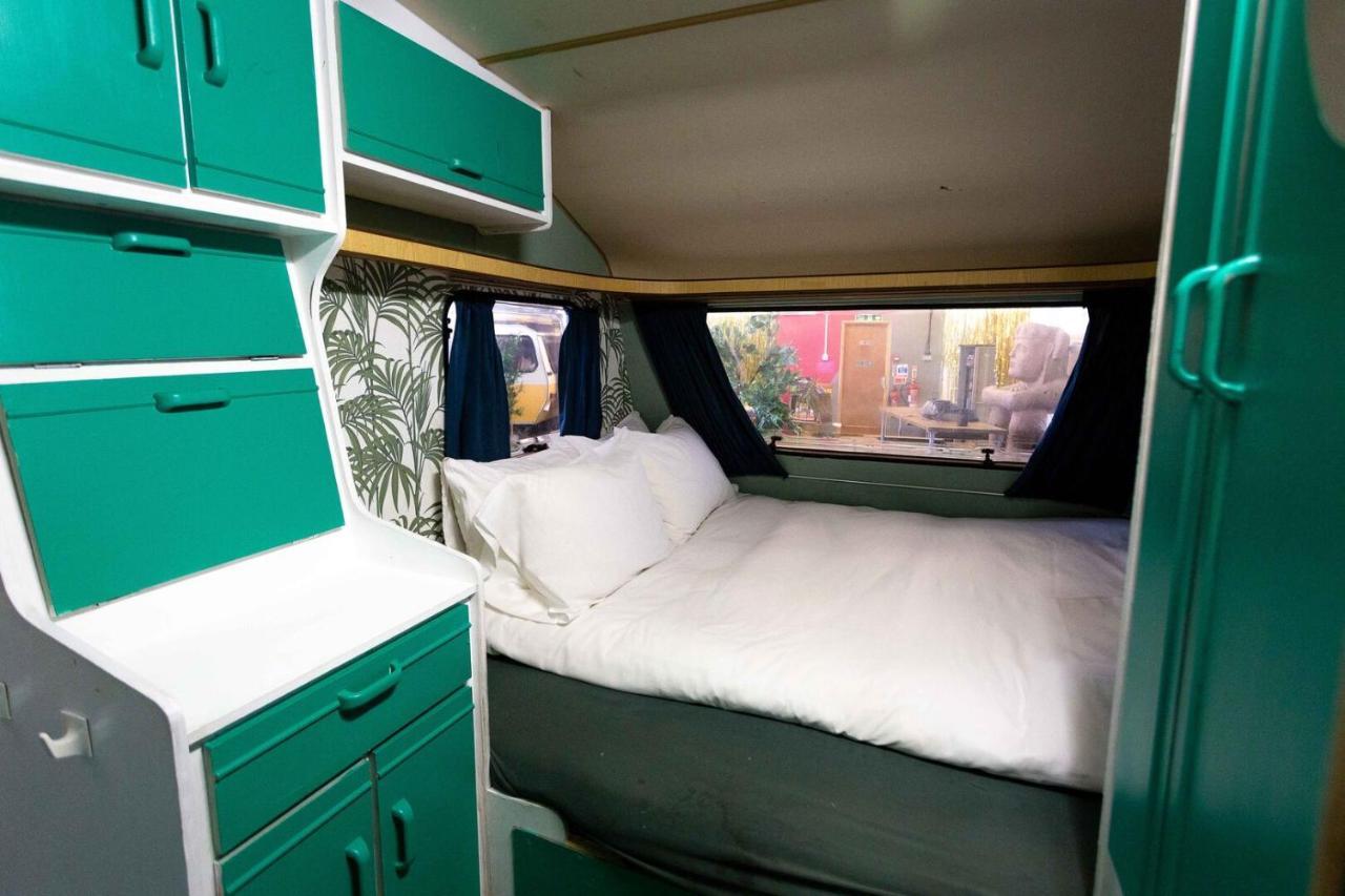 Towed Town Camping 브리스틀 외부 사진
