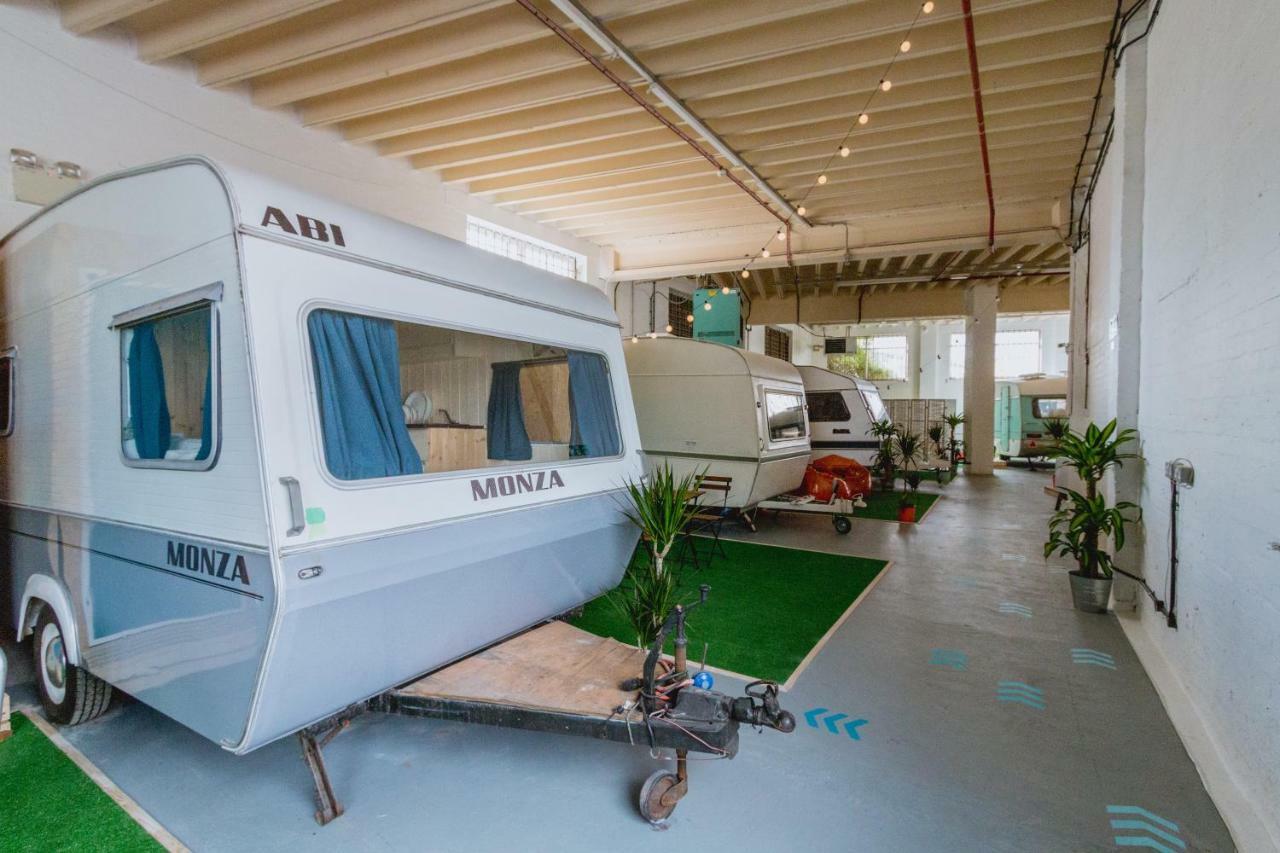 Towed Town Camping 브리스틀 외부 사진
