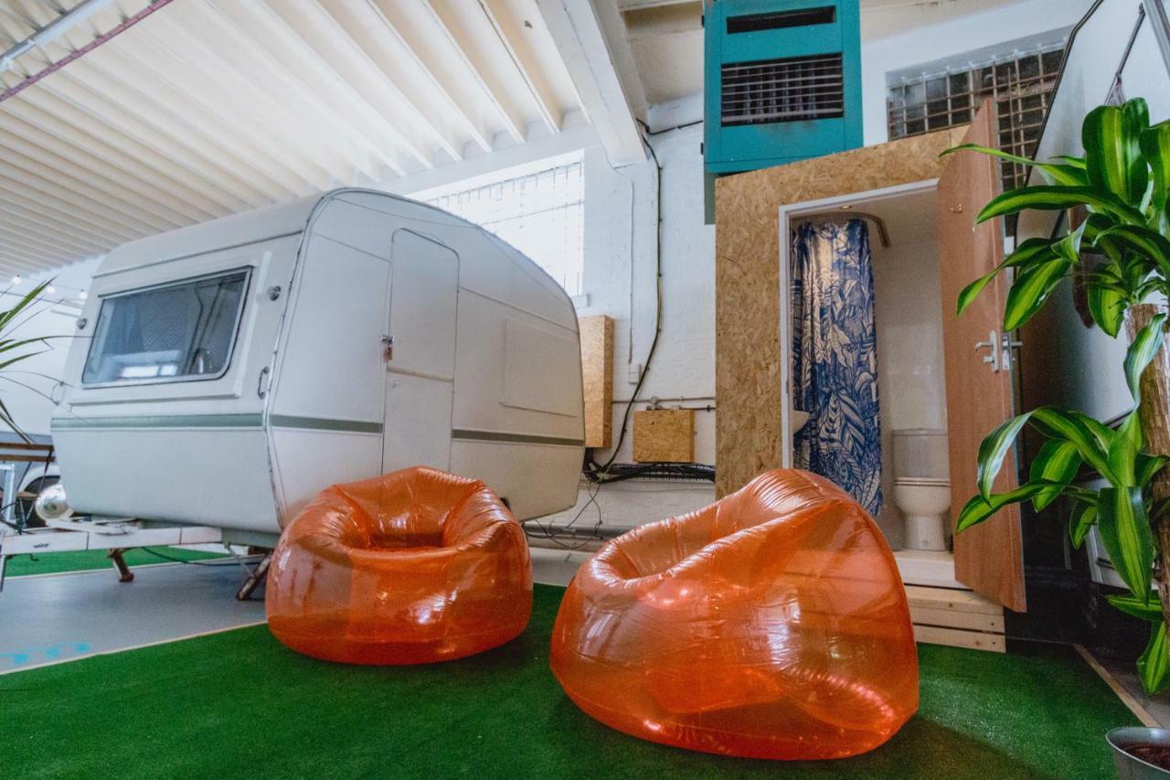 Towed Town Camping 브리스틀 외부 사진