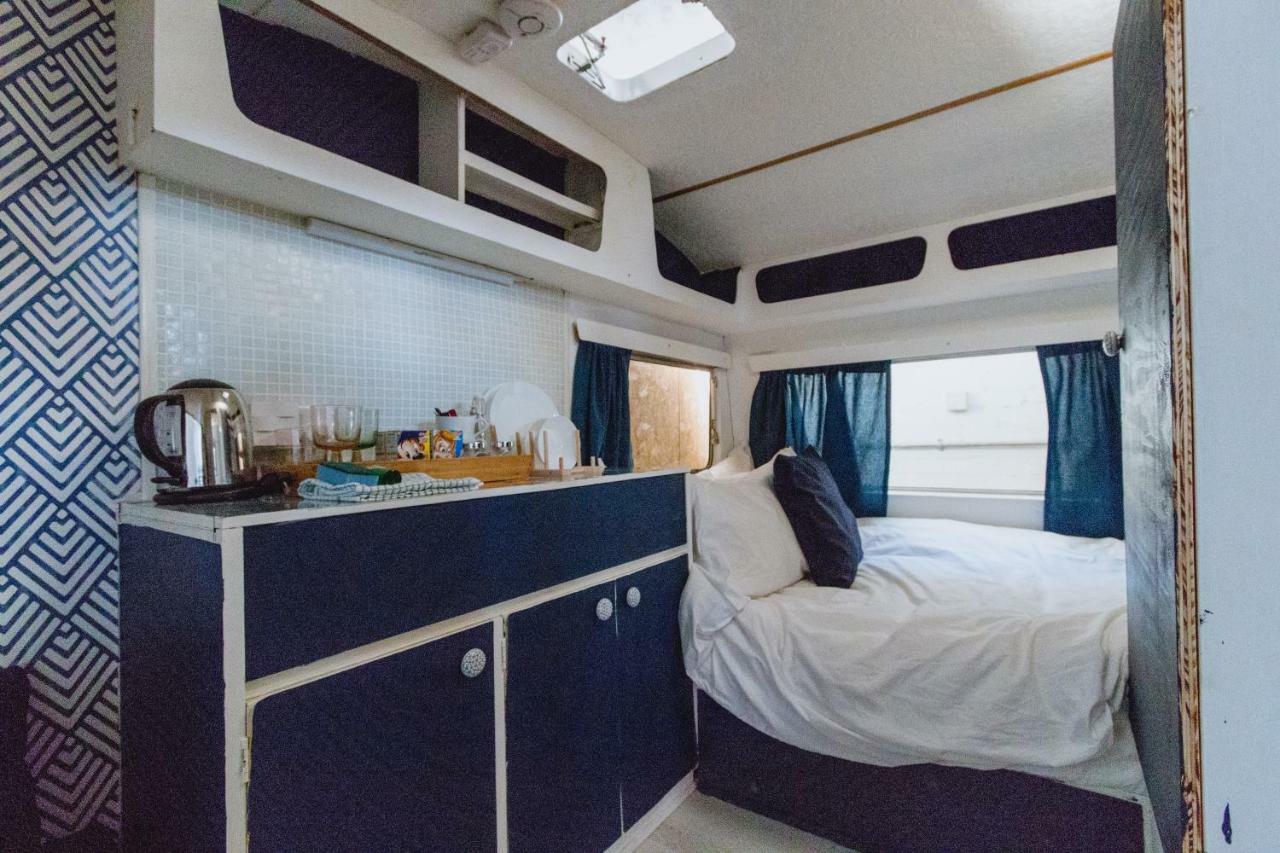 Towed Town Camping 브리스틀 외부 사진