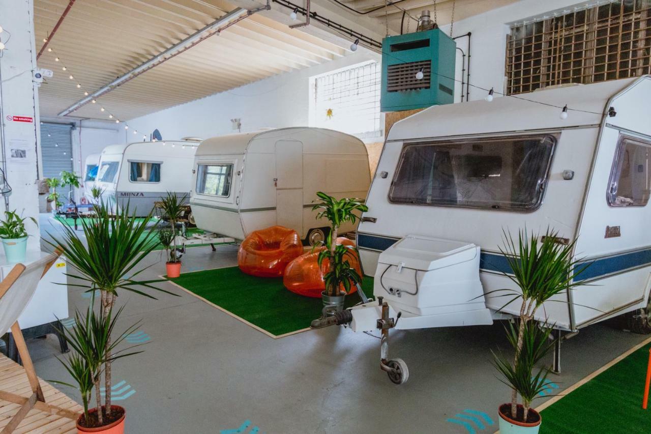 Towed Town Camping 브리스틀 외부 사진